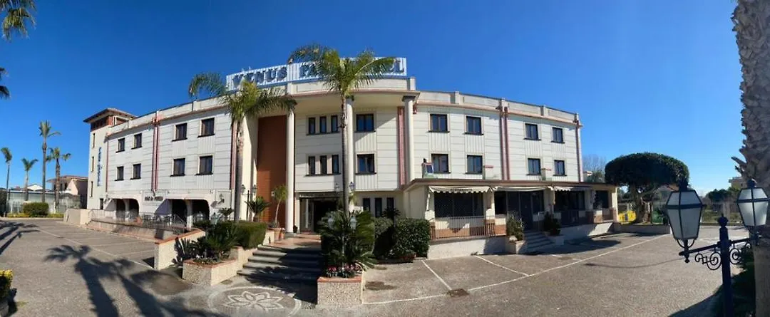 Venus Park Hotel-1